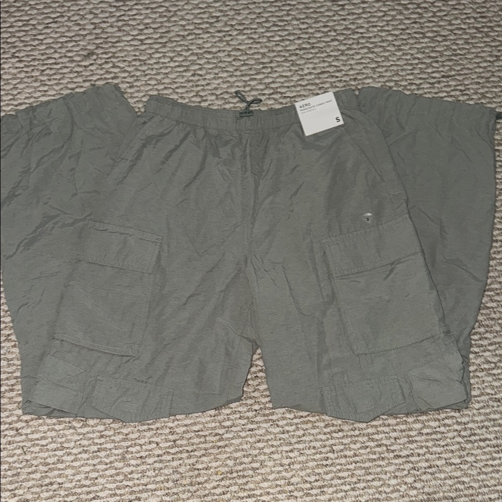 Aeropostale Gray Cargo Pants